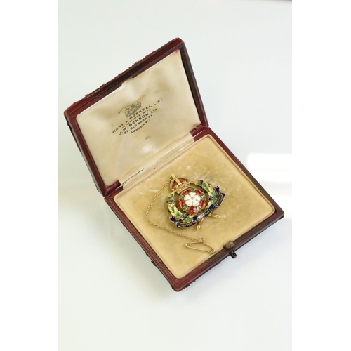 40 - Early 20th century enamelled Derbyshire Imperial Yeomanry unmarked yellow gold brooch, the wreath wi... 