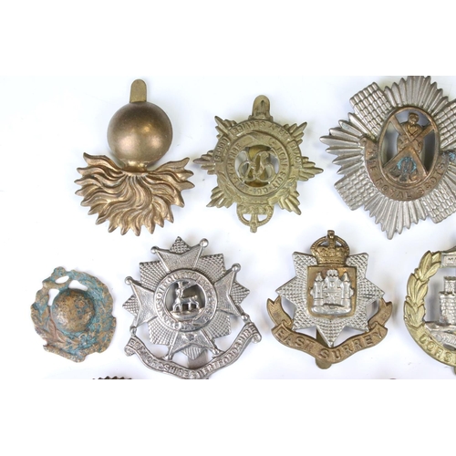 81 - A Small Collection Of British Regimental Badges To Include The Buffs, The Royal Army Service Corps, ... 