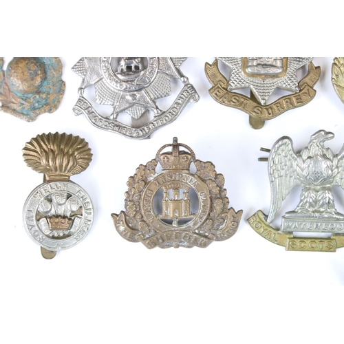 81 - A Small Collection Of British Regimental Badges To Include The Buffs, The Royal Army Service Corps, ... 