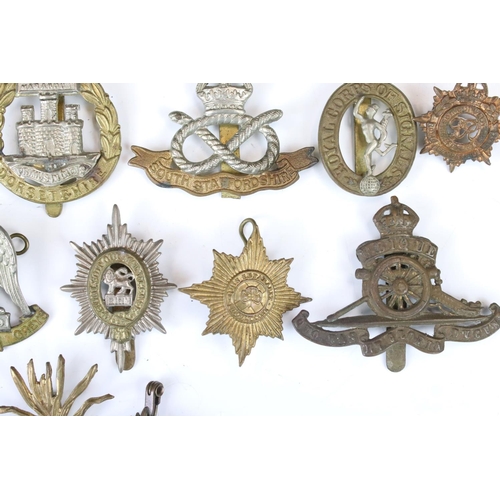 81 - A Small Collection Of British Regimental Badges To Include The Buffs, The Royal Army Service Corps, ... 