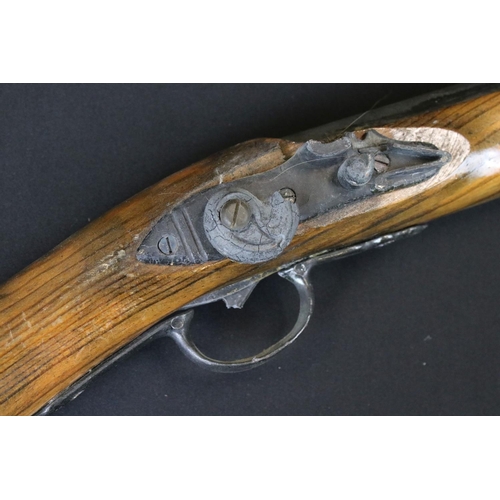 159 - A Vintage Non Firing Replica Muzzle Loading Rifle.