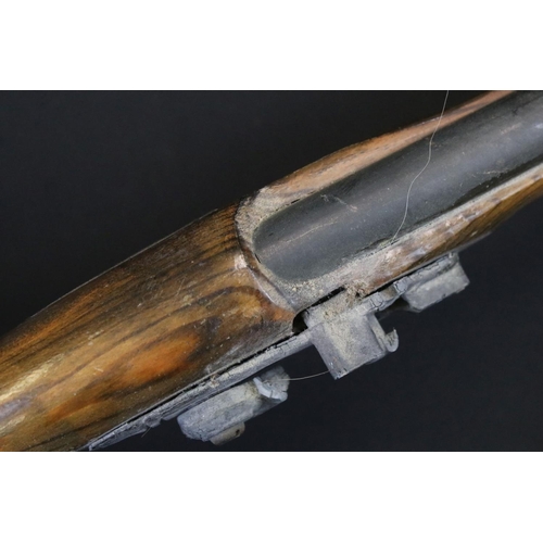 159 - A Vintage Non Firing Replica Muzzle Loading Rifle.