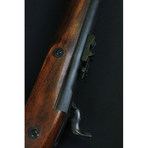 167 - An Antique Muzzle Loading Oakes Percussion Musket / Rifle.