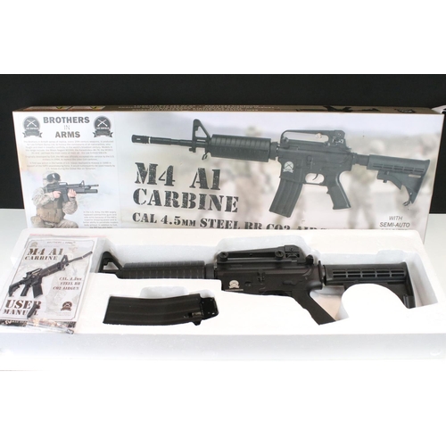 95 - A Brothers In Arms M4 A1 Carbine Cal. 4.5mm CO2 Airgun In Original Box With Instruction. No licence ... 