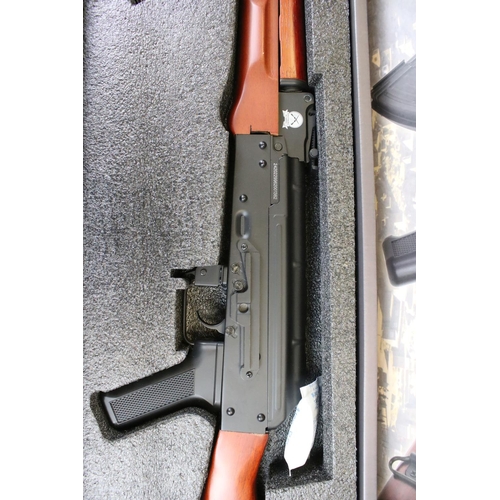 96 - A Brothers In Arms AK47 C02 Powered .177 Semi Automatic Steel BB Airgun, Complete With Box And Instr... 