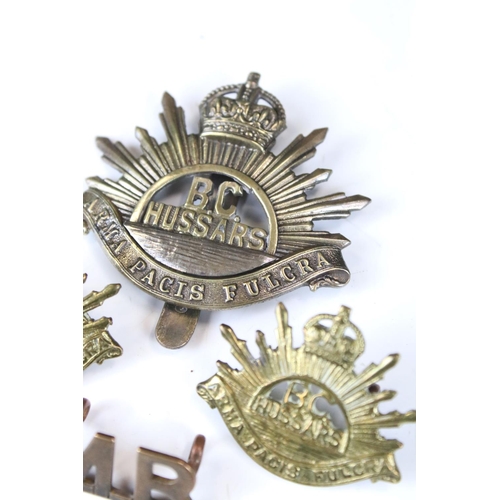 233 - A Pre 1937 King Crown British Columbia Hussars Regimental Cap Badge Complete With Slide Mounting To ... 