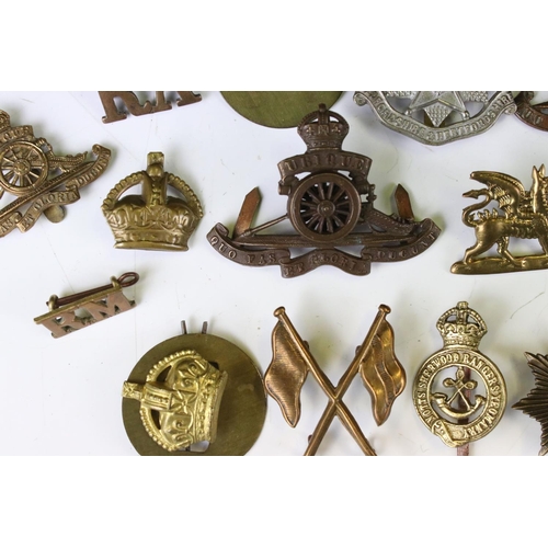 241 - A Collection Of Approx Seventy Mixed Mainly British Military Badges, Titles... etc..