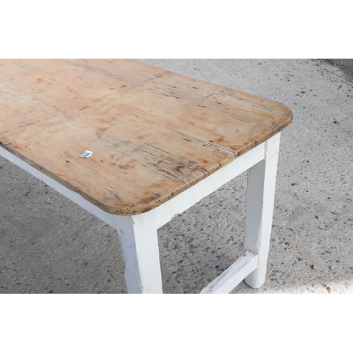 558 - 19th century Large Pine Country House Scullery Preparation Table raised on a painted base with four ... 