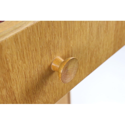 636 - Mid century Retro ' Meredew ' Pale Oak Chest of Six Short Drawers with turned disc handles, 61cm wid... 