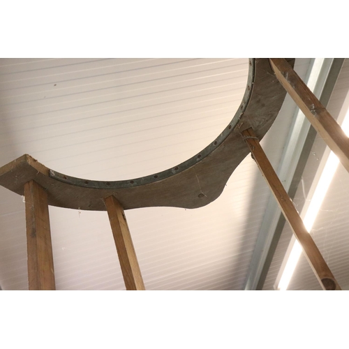 613 - Early 20th century Large Pine ' Rise and Fall ' Airer / Airing Rail, approximately 260cm long