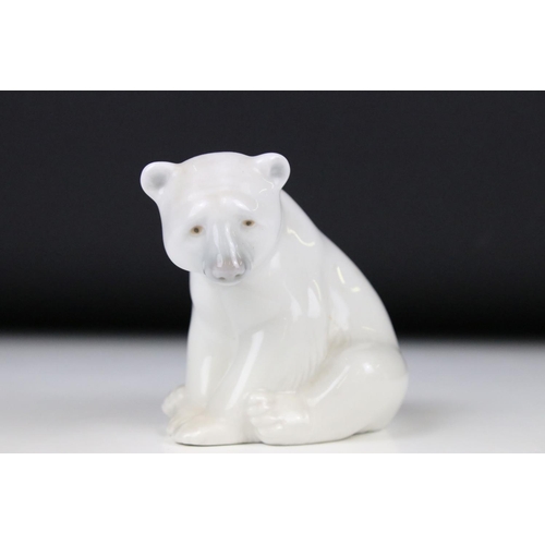 93 - Four Lladro figures, comprising: 1207 'Attentive Polar Bear', 1209 'Seated Polar Bear', 1208 'Restin... 