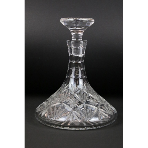 96 - A collection of glassware, to include: a Wedgwood decanter with hallmarked silver stopper, six Royal... 
