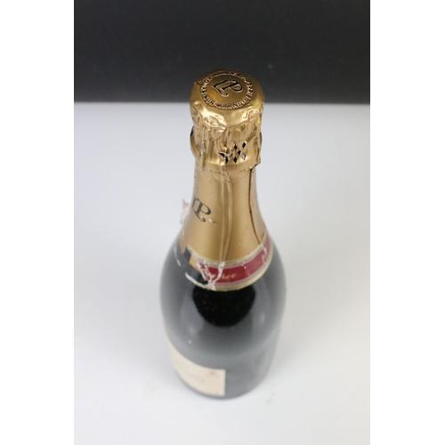 376 - Champagne - Veuve Clicquot Ponsardin, NV x 1, Lauren Perrier x 1 & Piper-Hiedsieck 200ml x 4 with st... 