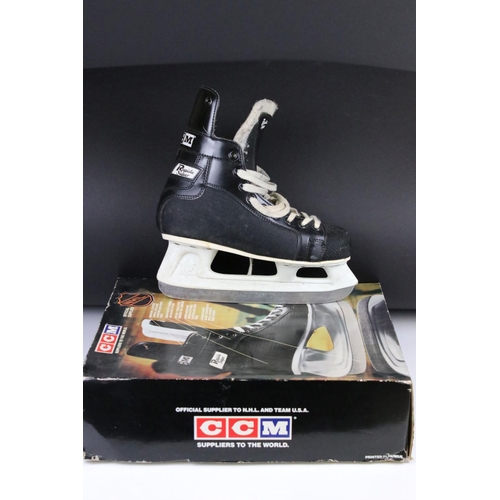 321 - A small group of mixed collectables to include a pair of NHL ice skates, baseball kit and balls and ... 