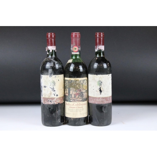 389 - Wine - 1995 Castillo de Valdestrada x 2 & Italian red wines x 17, circa 1970s (19 bottles)