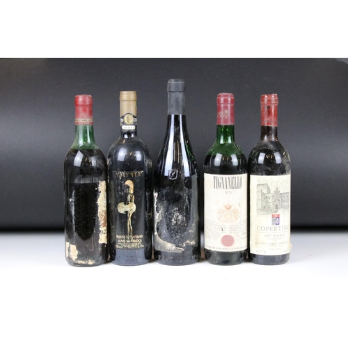 391 - Wine - 1971 Barolo x 2 & 27 other mixed wines (29 bottles)