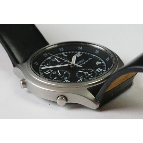 240 - A military style Seiko 7T32-7E70 chronograph wristwatch with leather strap.