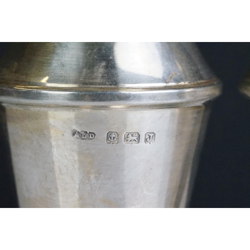 243 - A fully hallmarked sterling silver salt and pepper shaker, assay marked for Birmingham and maker mar... 