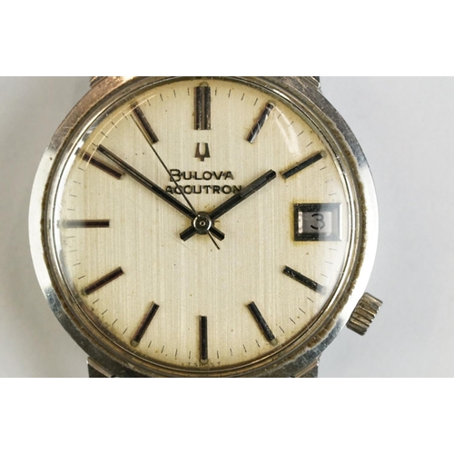 251 - 1969 Bulova Accutron ' Tuning Fork ' watch, fitted with new battery