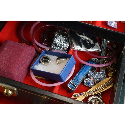 295 - A large collection of vintage and contemporary costume jewellery to include gem set and silver examp... 