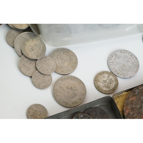 298 - A large collection of mainly British pre decimal coins to include any pre 1947 silver examples toget... 