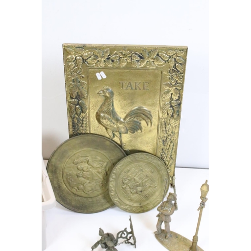 346 - Advertising - Courage Ale Brass Relief Firescreen together with collection of mixed brassware to inc... 