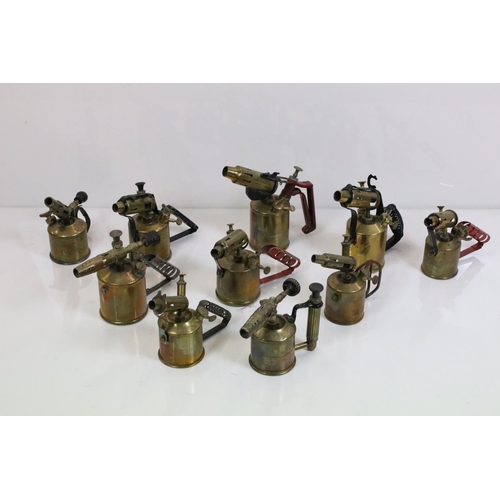 349 - A collection of vintage brass blow torches to include Burmos and Primus examples.