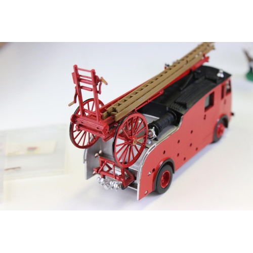 1314 - Boxed Phoenix World Dennis Rolls F12 Pump Escape diecast model (diecast appears vg), together with a... 