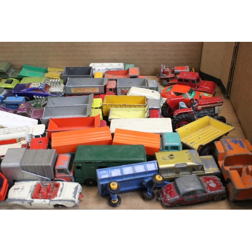 1252 - Around 85 mid 20th C onwards play worn diecast models to include Matchbox, Corgi, Lone Star and Majo... 