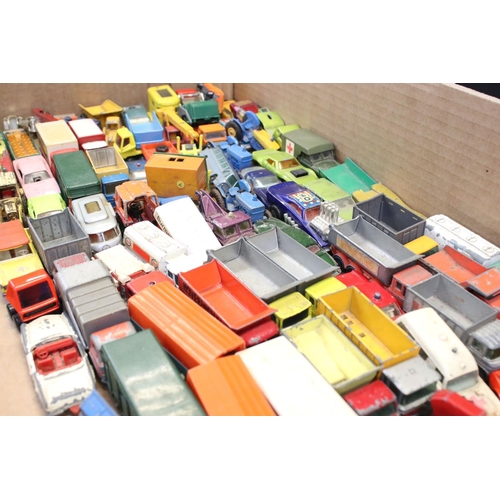 1252 - Around 85 mid 20th C onwards play worn diecast models to include Matchbox, Corgi, Lone Star and Majo... 