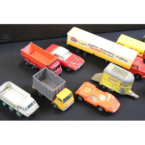 1252 - Around 85 mid 20th C onwards play worn diecast models to include Matchbox, Corgi, Lone Star and Majo... 