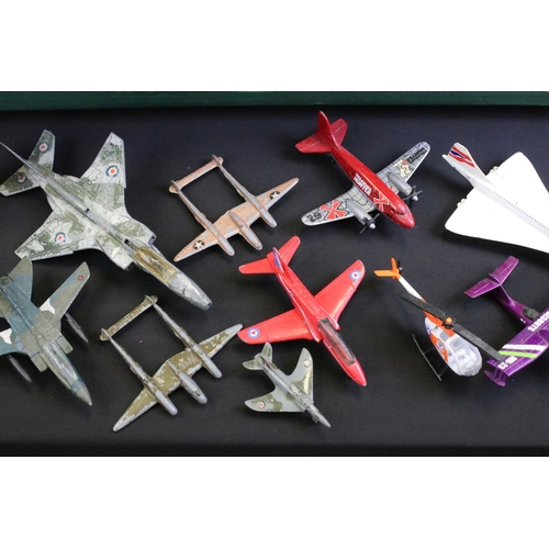 1261 - Around 80 mid 20th C onwards diecast model aircraft, to include Dinky, Timpo Toys, Corgi, Matchbox, ... 