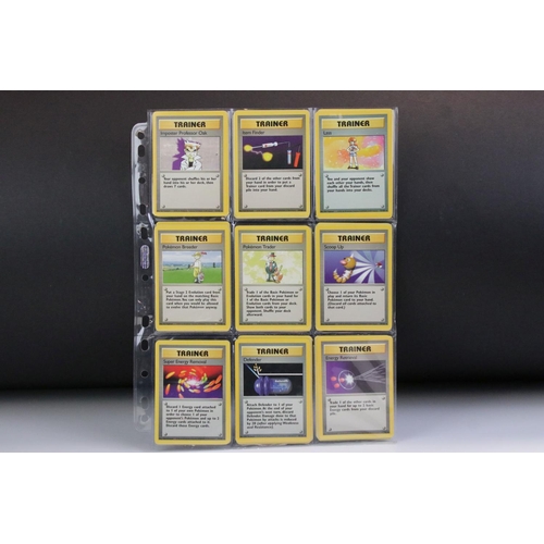 1427 - Pokémon Trading Cards - Complete Wizards Of The Coast Pokemon Base Set cards, no shadowless cards, 2... 