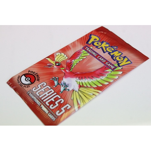 1437 - Pokémon Trading Cards - Sealed Pokemon POP Series 5 Booster Pack, HO Oh, slight bend to pack