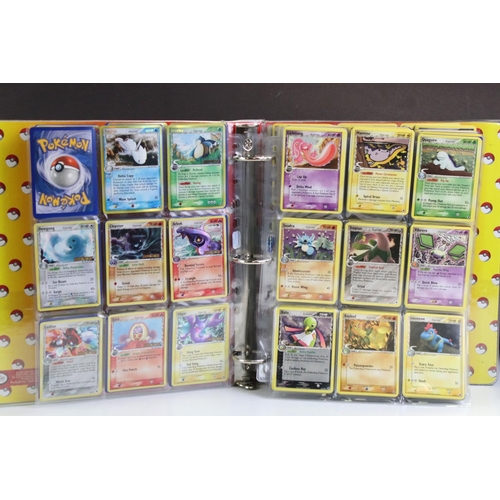 1512 - Pokémon Trading Cards - Near complete Pokemon Dragon Frontiers card Set including Charizard Star 100... 