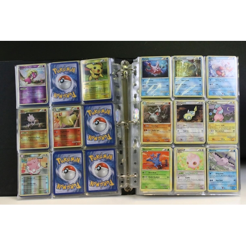 1535 - Pokémon Trading Cards - Near Complete Pokemon HeartGold & SoulSilver Card Set including Staff Pre Re... 