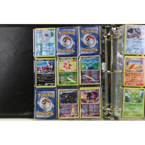 1539 - Pokémon Trading Cards - Near Complete Pokemon Diamond & Pearl Stormfront card Set including 2 x Secr... 