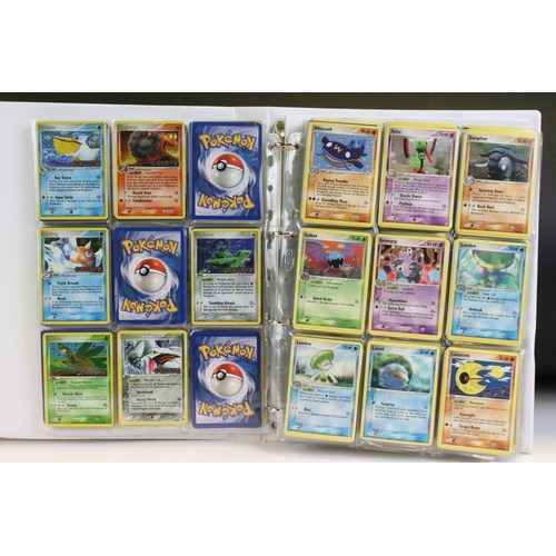 1541 - Pokémon Trading Cards - Near Complete Pokemon EX Deoxys card set including Gold Star Rayquaza 107/10... 