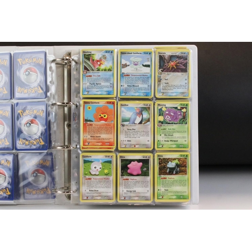 1558 - Pokémon Trading Cards - Near Complete Pokemon Delta Species Card Set including 3 x Dragonite 3/113, ... 