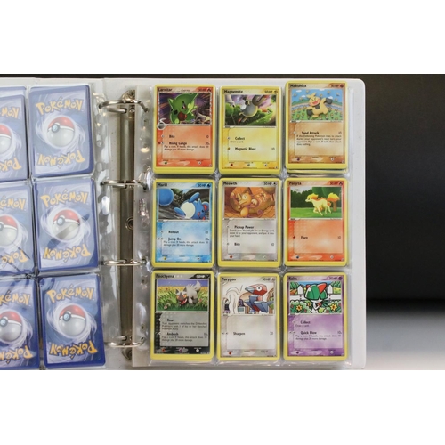 1558 - Pokémon Trading Cards - Near Complete Pokemon Delta Species Card Set including 3 x Dragonite 3/113, ... 