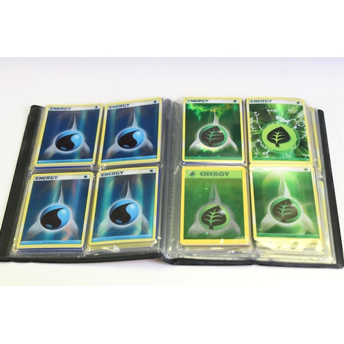 1560 - Pokémon Trading Cards - Large collection Of Pokemon Cards to include common, uncommon, rare, holo ra... 