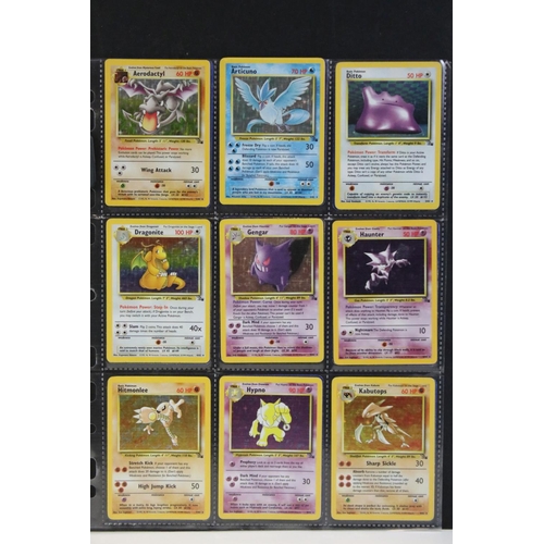 1568 - Pokémon Trading Cards - Complete Wizards Of The Coast Pokemon Fossil Set with 4 x first editions (1s... 