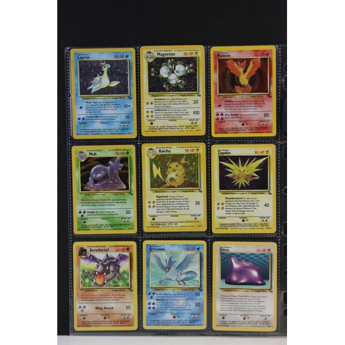 1568 - Pokémon Trading Cards - Complete Wizards Of The Coast Pokemon Fossil Set with 4 x first editions (1s... 