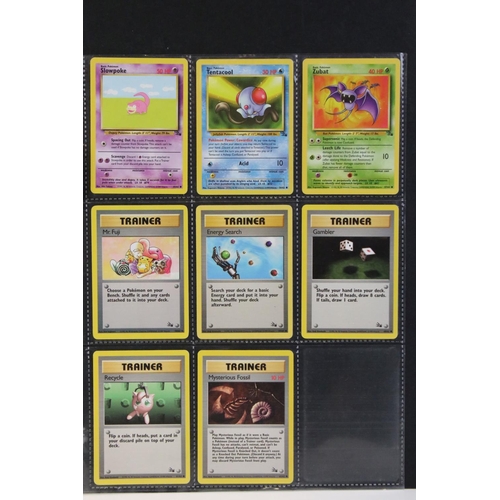 1568 - Pokémon Trading Cards - Complete Wizards Of The Coast Pokemon Fossil Set with 4 x first editions (1s... 