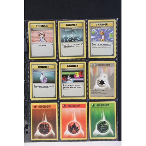 1570 - Pokémon Trading Cards - Complete Wizards Of The Coast Pokemon Base Set, no shadowless cards & 1 x fi... 