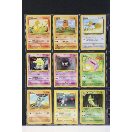 1570 - Pokémon Trading Cards - Complete Wizards Of The Coast Pokemon Base Set, no shadowless cards & 1 x fi... 