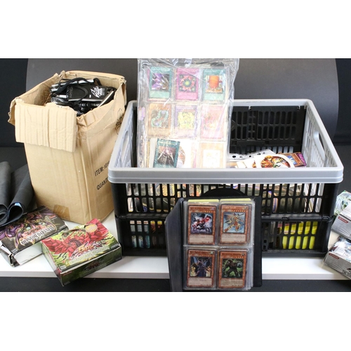 1575 - Yu-Gi-Oh! Trading Cards - Large Collection of various Yu Gi Oh cards along with 5 x boxes of loose c... 