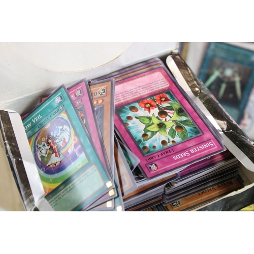 1575 - Yu-Gi-Oh! Trading Cards - Large Collection of various Yu Gi Oh cards along with 5 x boxes of loose c... 