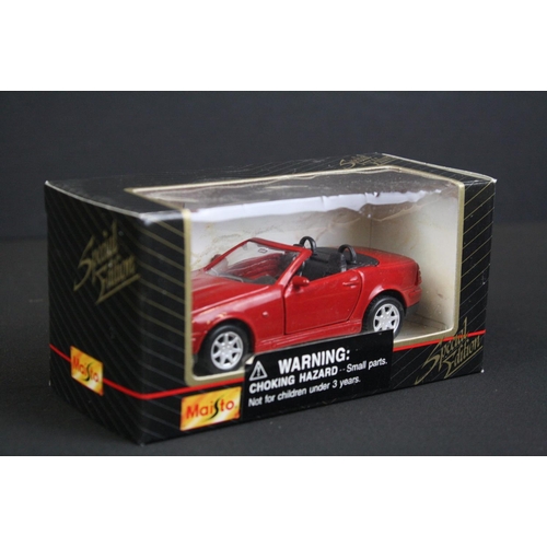 1129 - 36 Boxed diecast models to include 22 x Burago 1/43 Street Fire models, 5 x Teamsters, 3 x Maisto sp... 