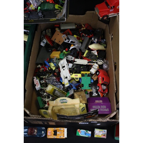 1143 - Large collection of diecast & plastic models to include Corgi, Maisto, Majorette, Solido, Matchbox a... 